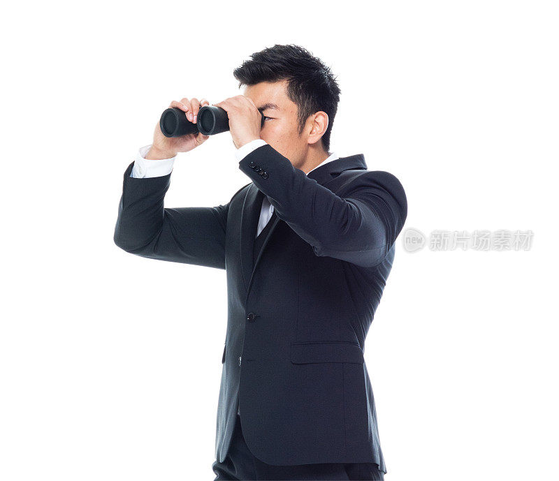 一个男人/一个人/正面视图/腰部以上的20-29岁的成年英俊的人中国民族/东亚民族男性/年轻男子站着谁是微笑的/快乐的/愉快的谁正在寻找和拿着望远镜/发现